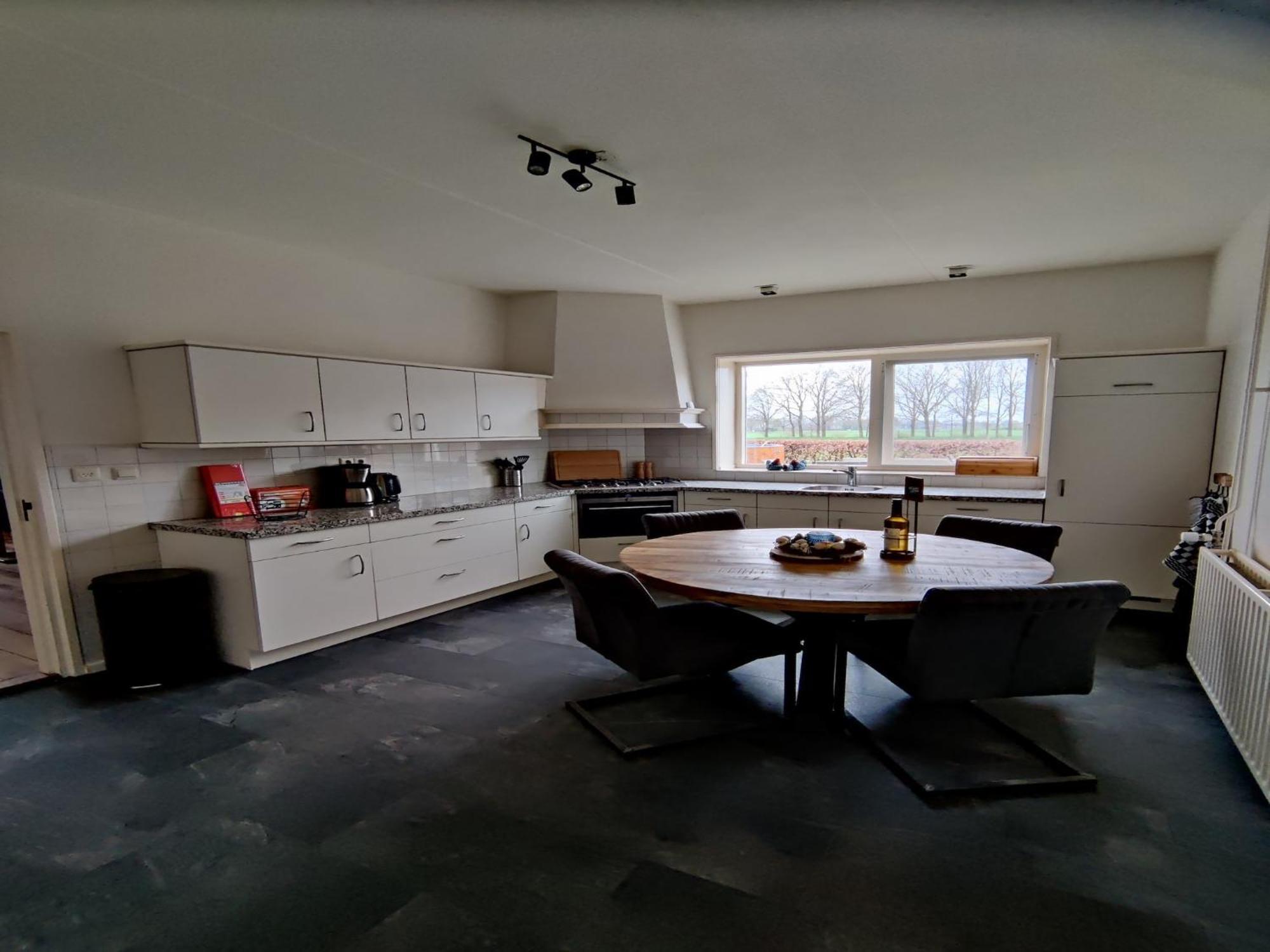 Spacious Farmhouse In Silvolde With Garden Екстер'єр фото