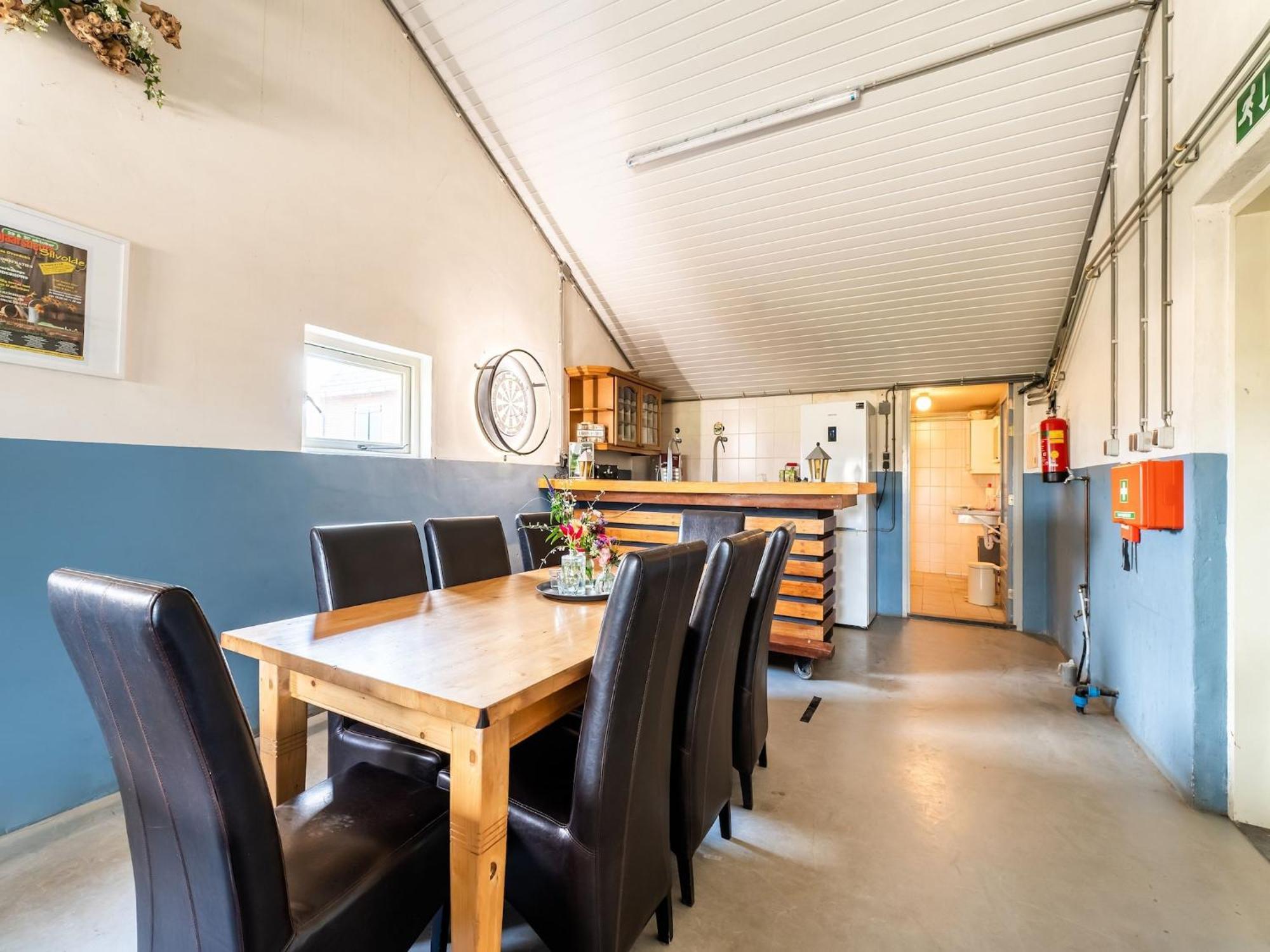 Spacious Farmhouse In Silvolde With Garden Екстер'єр фото
