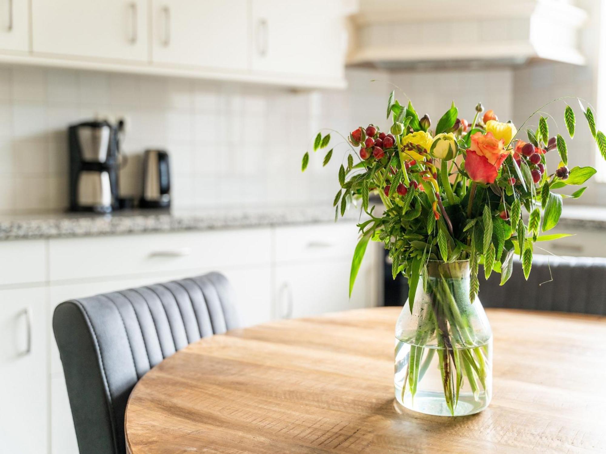 Spacious Farmhouse In Silvolde With Garden Екстер'єр фото