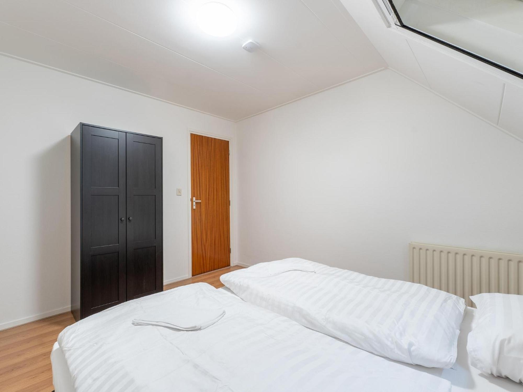 Spacious Farmhouse In Silvolde With Garden Екстер'єр фото