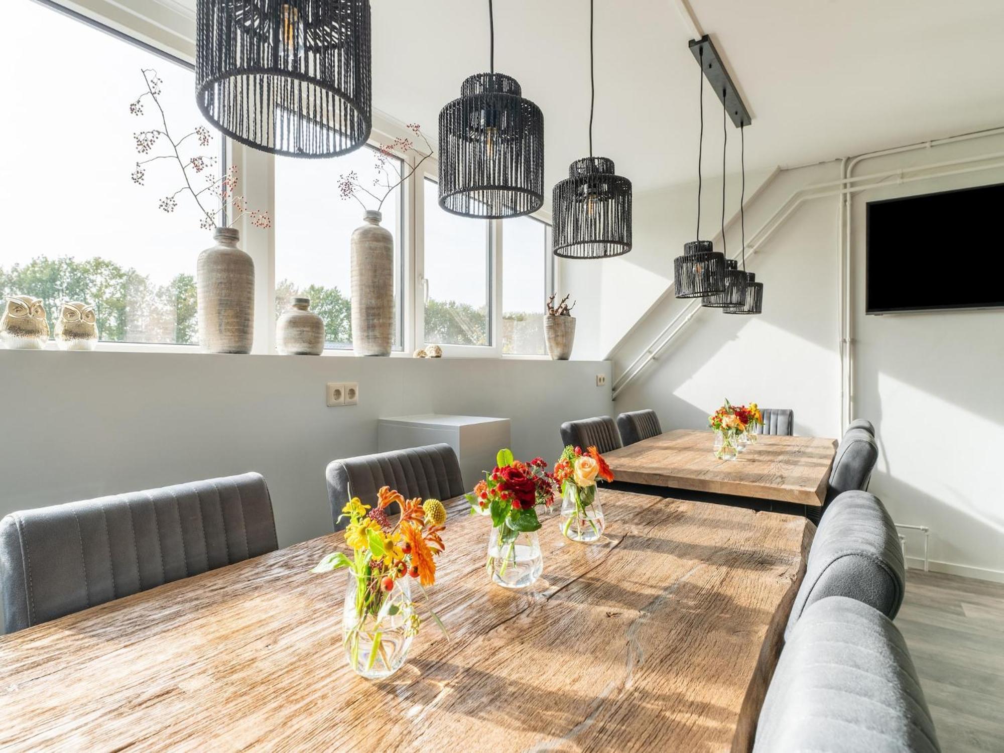 Spacious Farmhouse In Silvolde With Garden Екстер'єр фото