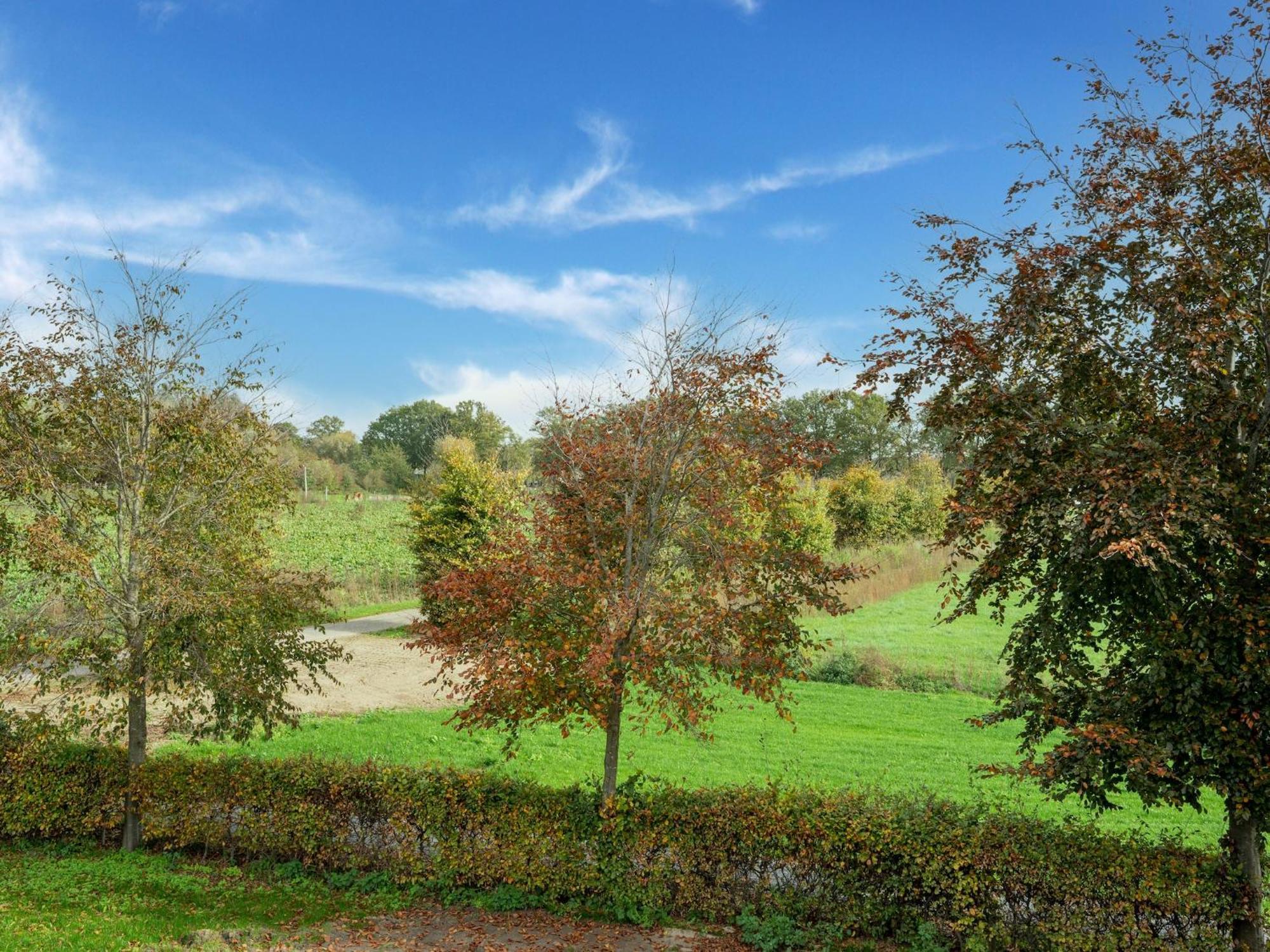 Spacious Farmhouse In Silvolde With Garden Екстер'єр фото